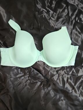 Savage X Fenty Mint Smooth Contour Underwire Bra